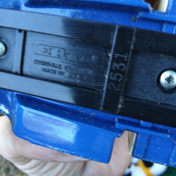 True value metal car bank - Picture 4 of 7